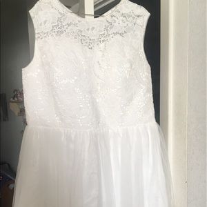 Wedding dress or dress to wear at the reception